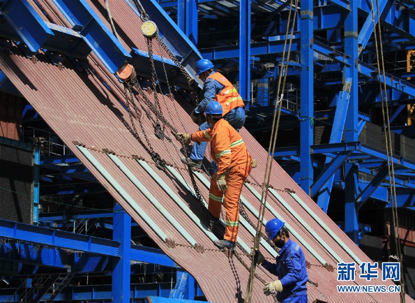 內(nèi)蒙古:煤制乙二醇項(xiàng)目施工忙