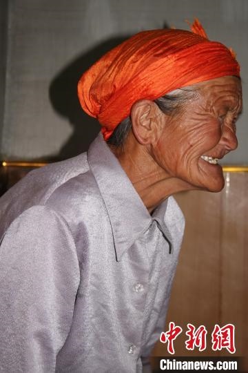 薩仁托婭拍攝的“草原母親”。　薩仁托婭供圖