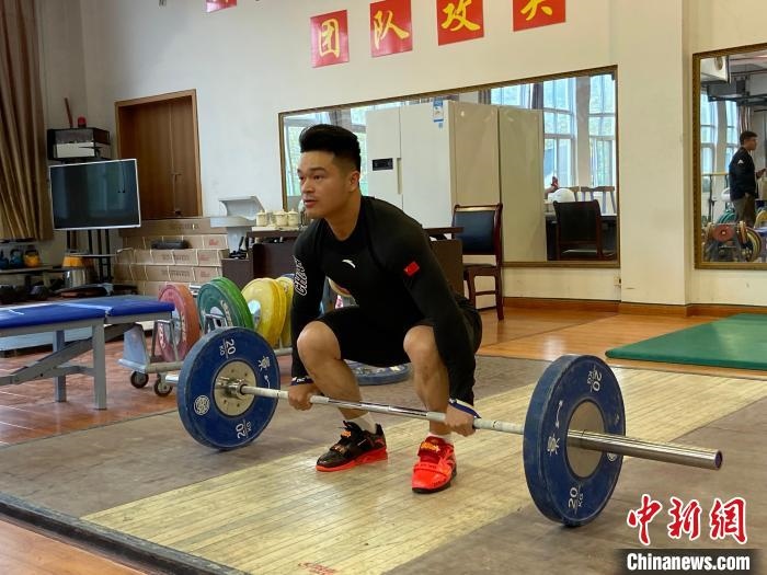 石智勇訓練場景。　林波 攝