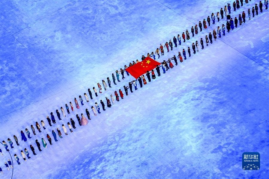 (新華全媒頭條·圖文互動(dòng))(5)鐘華論:中國(guó)攜手世界 向著春天出發(fā)——寫在北京第二十四屆冬季奧林匹克運(yùn)動(dòng)會(huì)閉幕之際