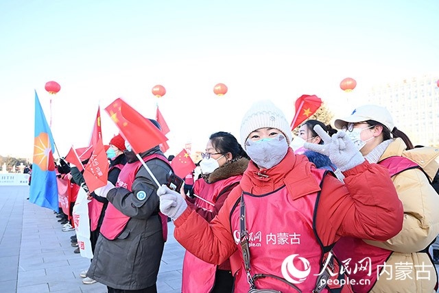 2022年呼和浩特市第七屆徒步迎新活動現(xiàn)場。人民網(wǎng) 劉藝琳攝