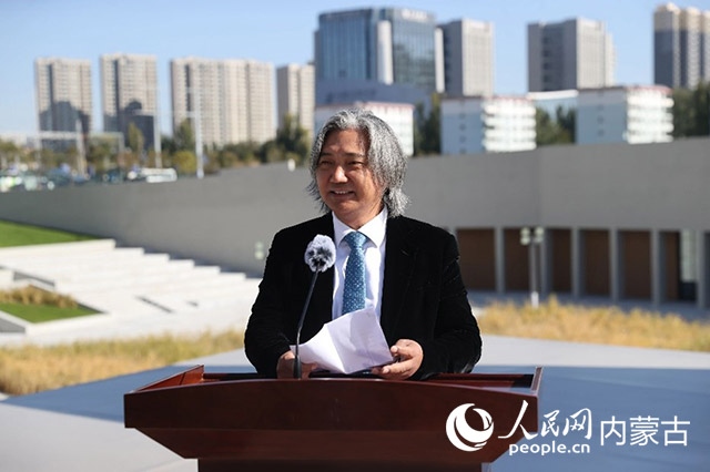 全國政協(xié)副秘書長、民盟中央專職副主席、中國美術(shù)館館長、中國城市雕塑家協(xié)會主席吳為山開幕致辭。王劭凱攝