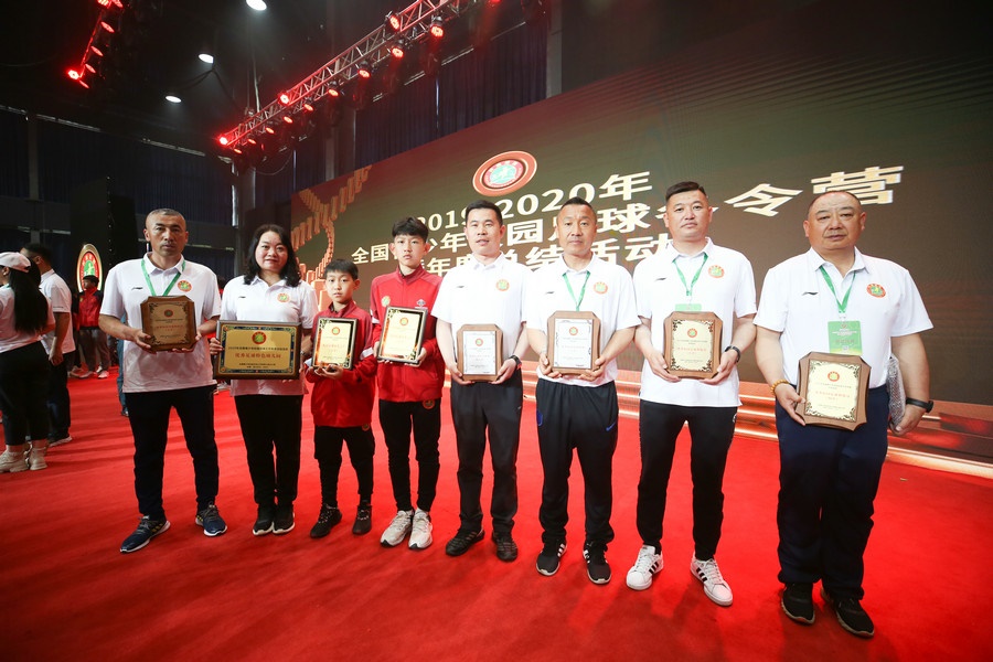 1620382550458577.jpg 4.內(nèi)蒙古獲獎人員合影.jpg