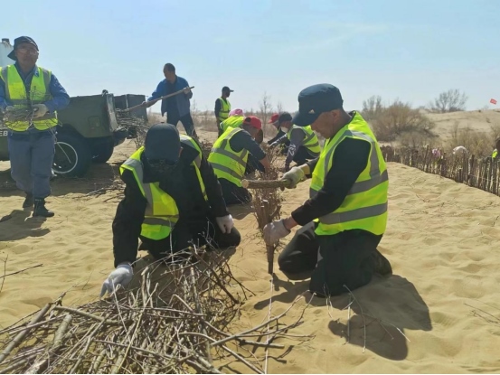 1713783580100625.png 第55個(gè)世界地球日1105.png