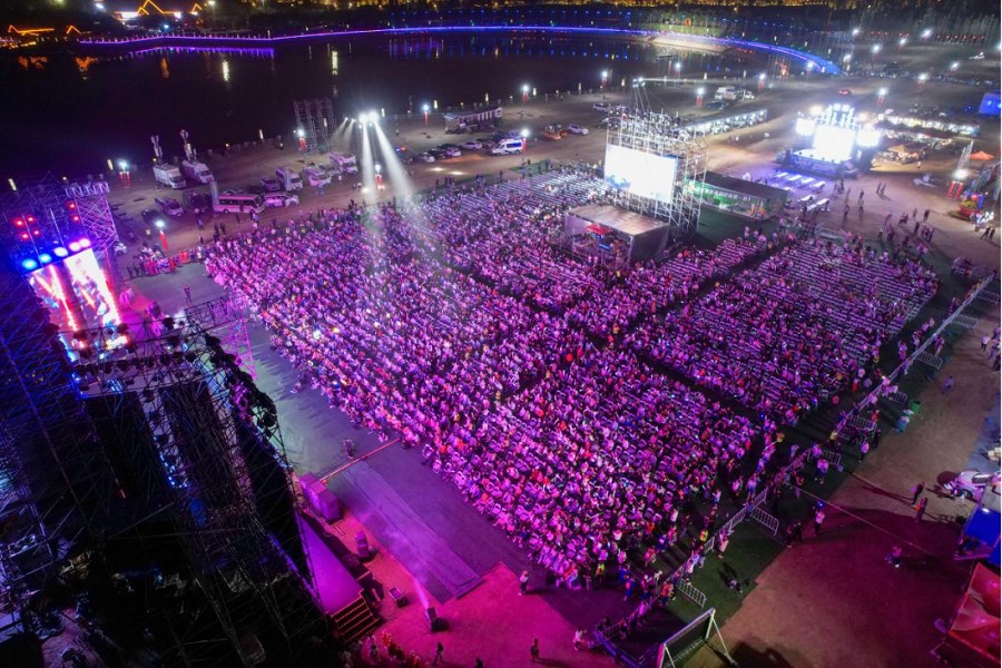 “如七而遇 相思烏?！边@場七夕主題音樂會甜出圈137.png