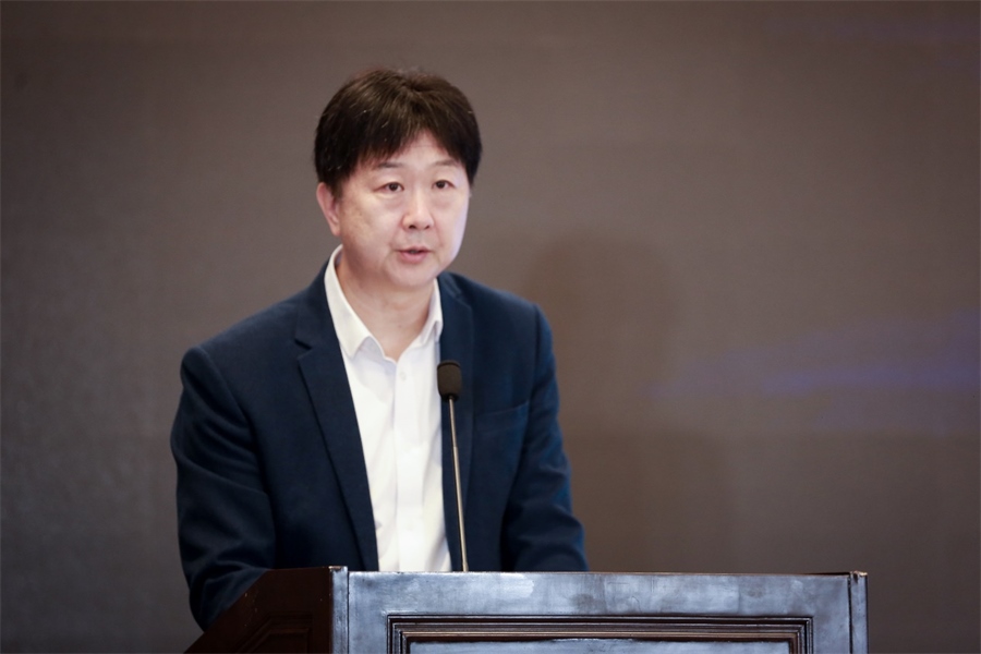 中國民主法制出版社黨委書記、社長、總編輯 劉海濤