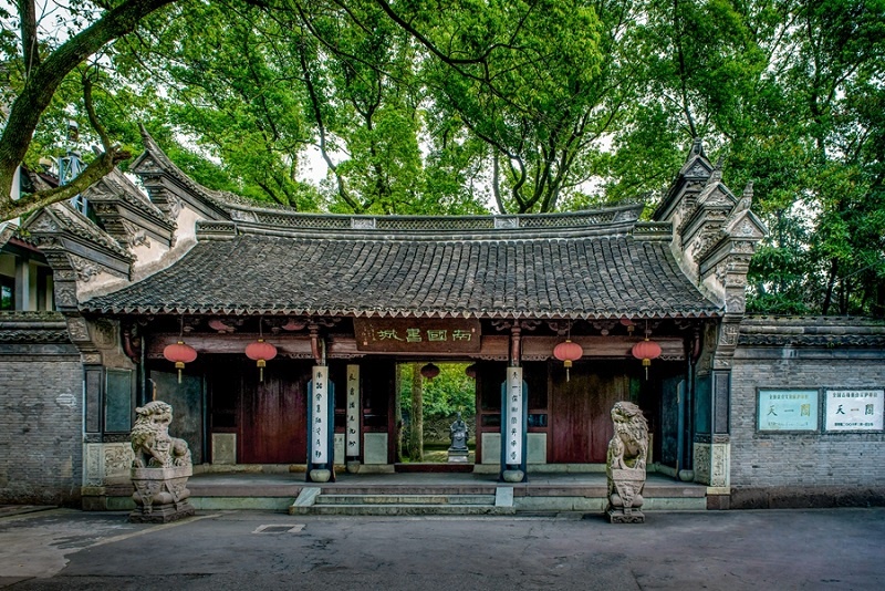 天一閣正門(mén)。 天一閣博物院供圖