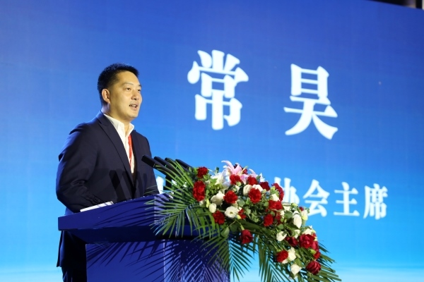 中國(guó)圍棋協(xié)會(huì)主席常昊致辭。人民網(wǎng)記者 李乃妍攝