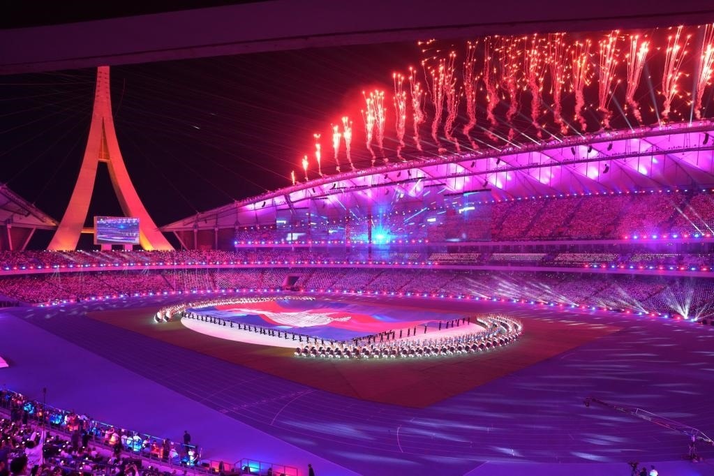 5月5日，第32屆東南亞運(yùn)動(dòng)會(huì)在柬埔寨首都金邊的國(guó)家體育場(chǎng)開(kāi)幕。