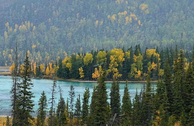 禾木景區(qū)。中國(guó)鐵路烏魯木齊局集團(tuán)有限公司供圖