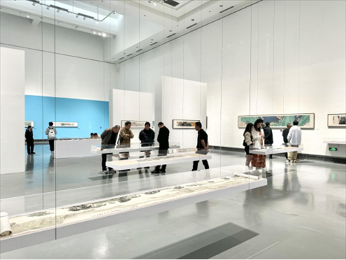 畫(huà)展現(xiàn)場(chǎng)。主辦方供圖