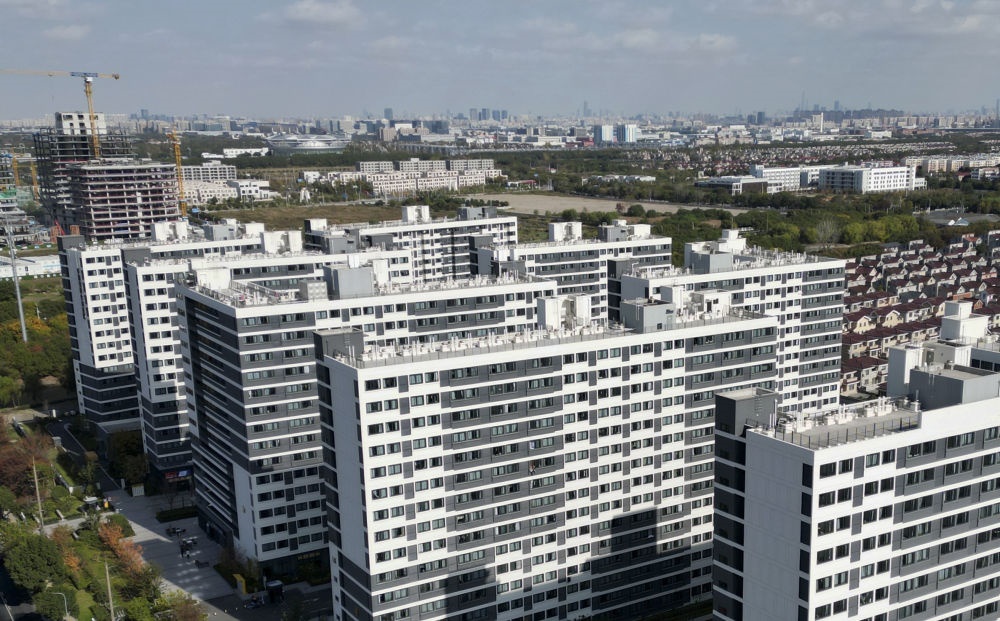 社區(qū)外景（無人機照片）。