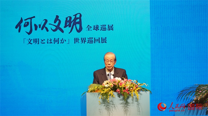 日本前首相福田康夫致辭。人民網 蔣曉辰攝