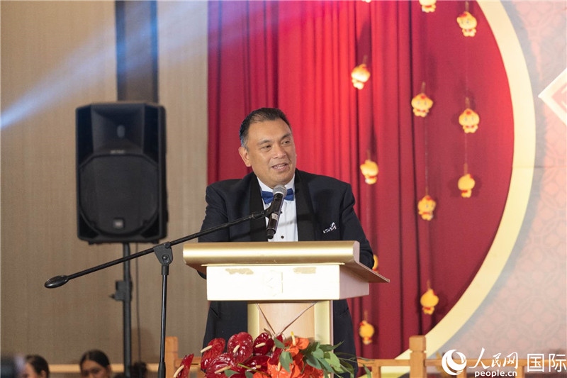 菲外交部副部長多明戈出席年會并致辭。人民網(wǎng)記者樊帆 攝