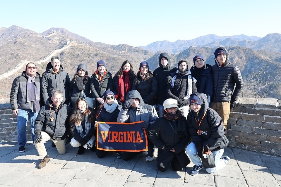 資訊有故事︱美國弗吉尼亞大學(xué)乒乓球代表團(tuán)訪華：重走乒乓路 一起向未來