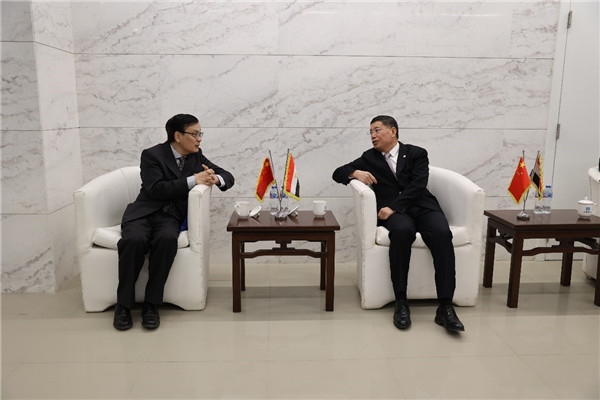 李永明同埃及趙劉慶公參會談交流。主辦方供圖