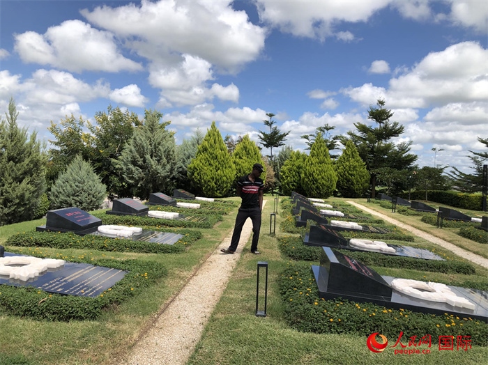 烈士園區(qū)。人民網(wǎng)記者 黃培昭攝