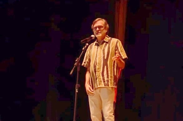 累西腓市政府代表、文化局長梅洛在活動中致辭。中國駐累西腓總領(lǐng)館供圖