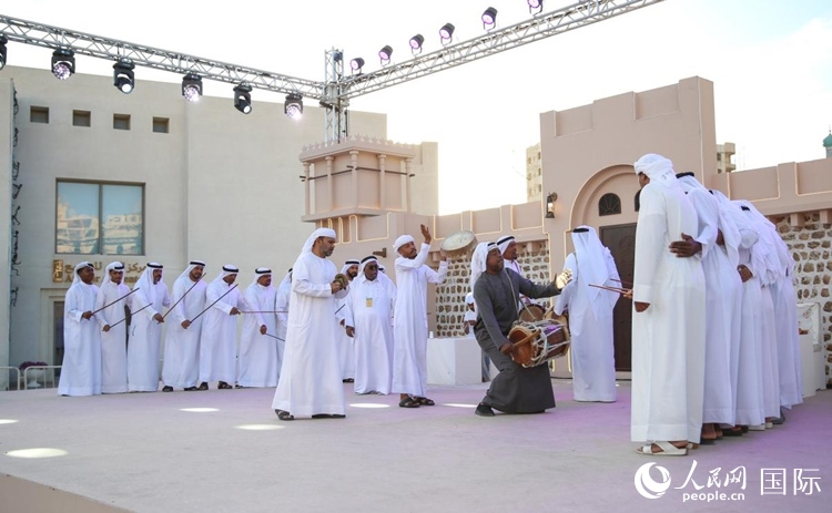 阿拉伯歌舞表演。人民網(wǎng) 塔里克·易卜拉欣攝