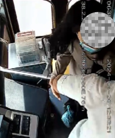 公交車上他一聲大吼！魏杰，好樣的！