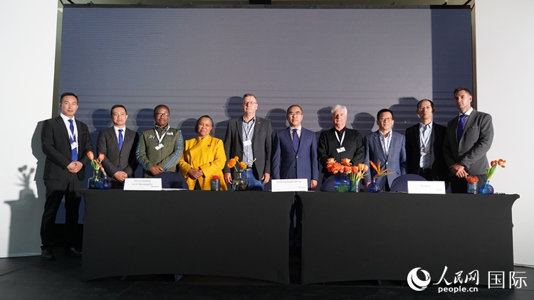 嘉賓合影。人民網(wǎng) 張茜攝