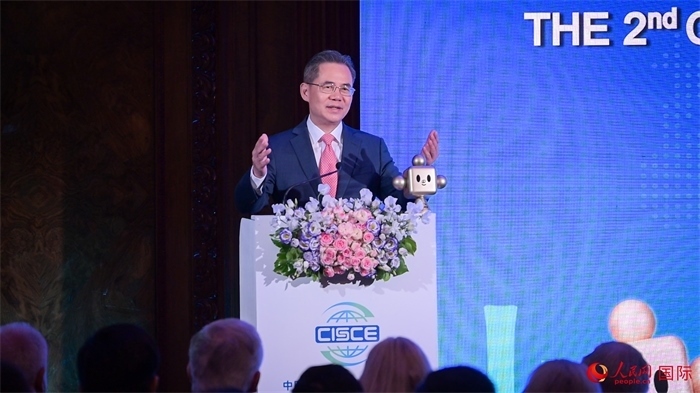 中國駐英國大使鄭澤光致辭。人民網(wǎng) 郭錦標攝