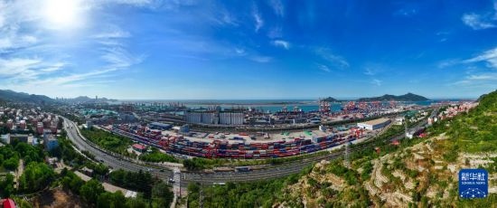 這是6月26日拍攝的中哈連云港物流合作基地（無人機照片）。新華社記者 季春鵬 攝