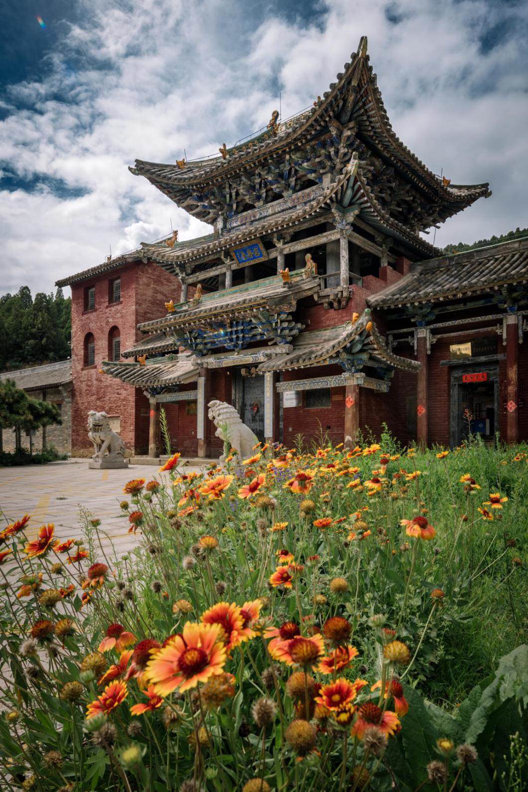 全國(guó)重點(diǎn)文物保護(hù)單位定林寺。蘇唐詩(shī)攝