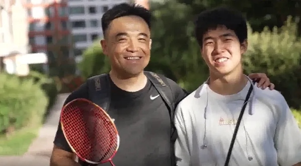 劉建波、劉傲寒父子。北航供圖