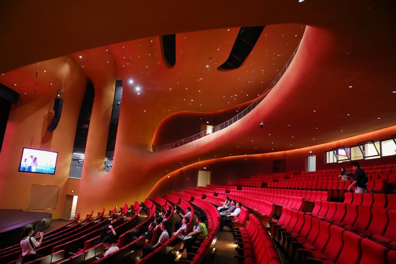 劇場內(nèi)部空間?！吨袊?jīng)濟(jì)周刊》記者 肖翊攝