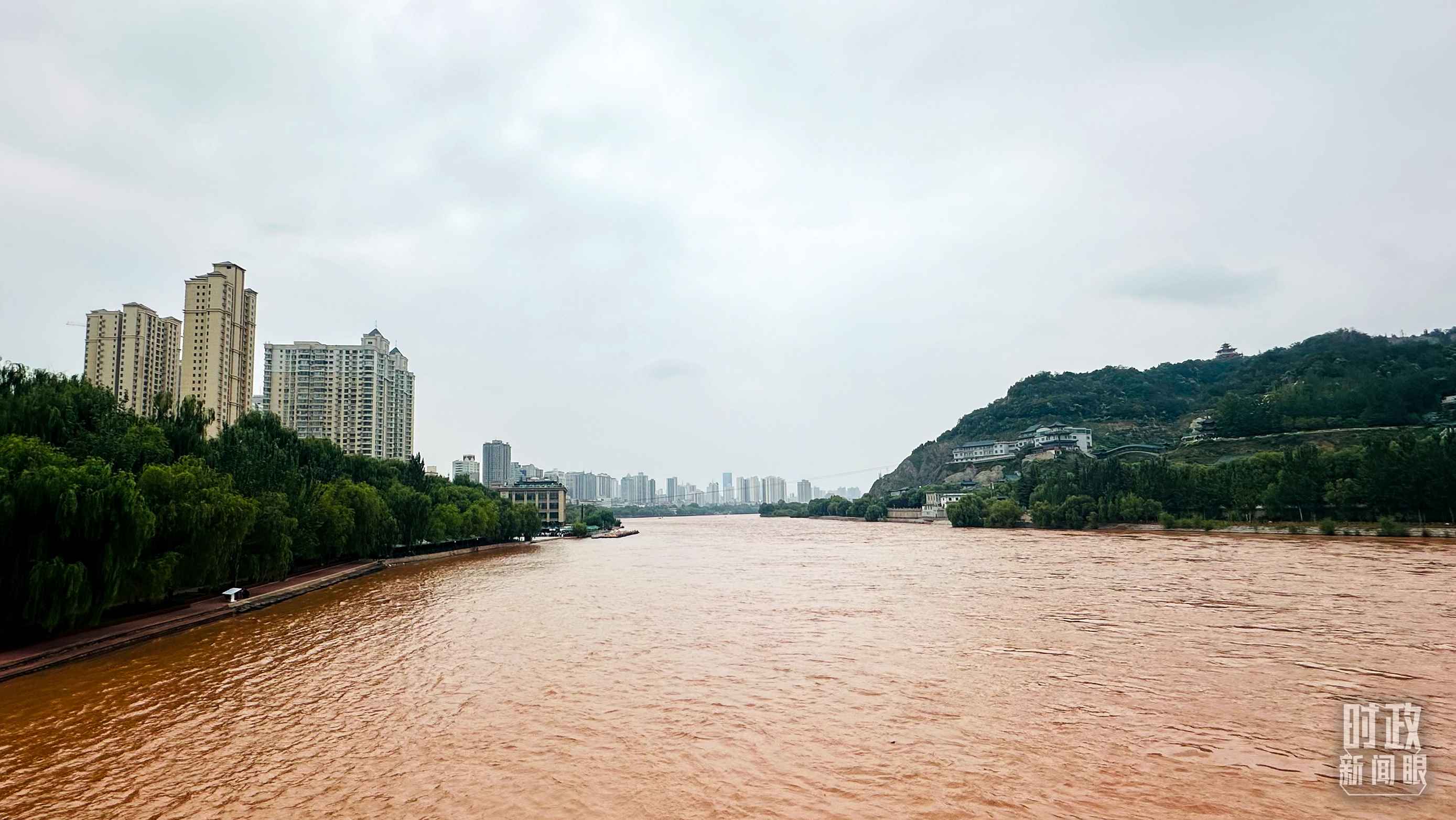 △黃河蘭州段。（總臺(tái)央視記者范一鳴拍攝）