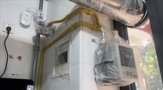 北京市石景山區(qū)高井路社區(qū)更換燃氣管道后的居民家。人民網(wǎng) 劉佳欣攝