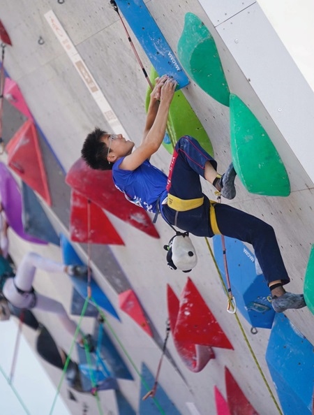 小運(yùn)動(dòng)員在比賽中。主辦方供圖