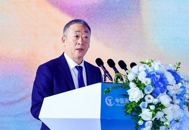 中國(guó)酒業(yè)協(xié)會(huì)理事長(zhǎng)宋書玉。受訪方供圖