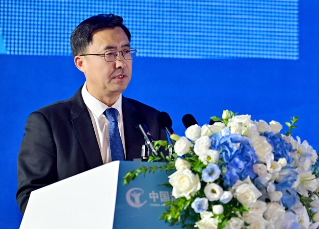 洋河股份黨委書記、董事長(zhǎng)張聯(lián)東。受訪方供圖