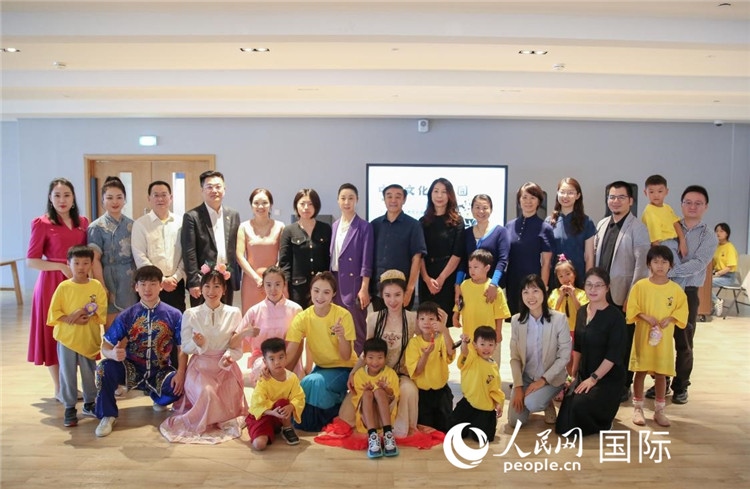 開營儀式部分嘉賓合影。人民網(wǎng)中東中心分社塔里克·易卜拉欣攝