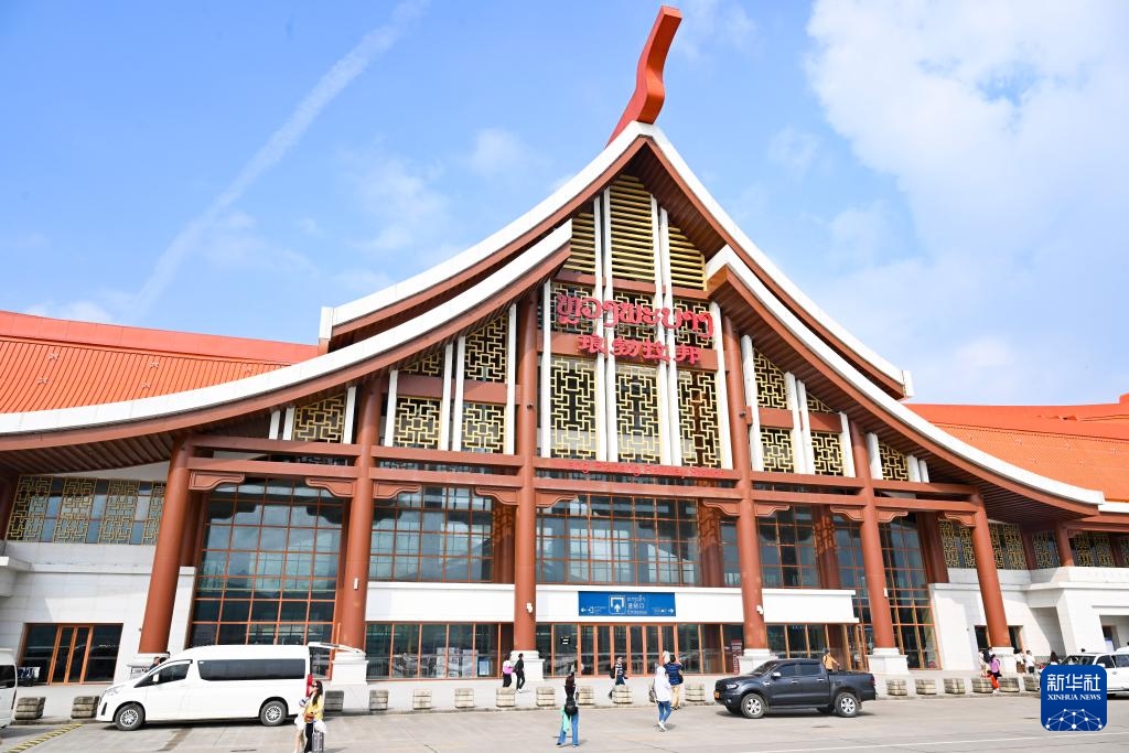 這是10月12日在老撾拍攝的瑯勃拉邦車站。新華社記者 程一恒 攝