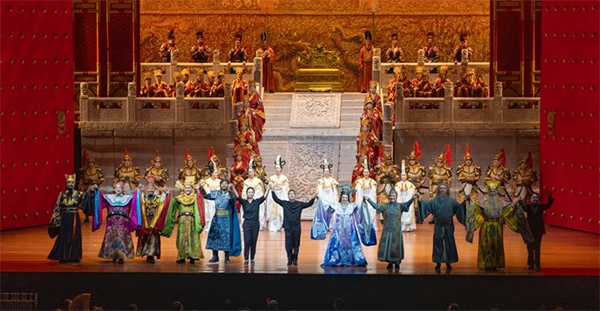 《圖蘭朵》演出劇照。何倫攝