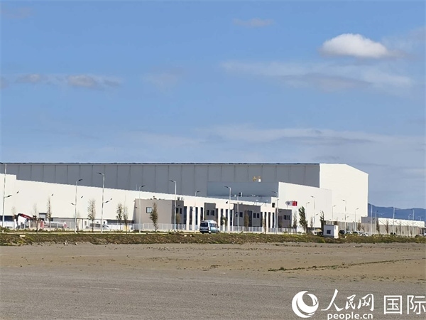科技城內(nèi)已經(jīng)建成的工廠。人民網(wǎng)記者 黃培昭攝