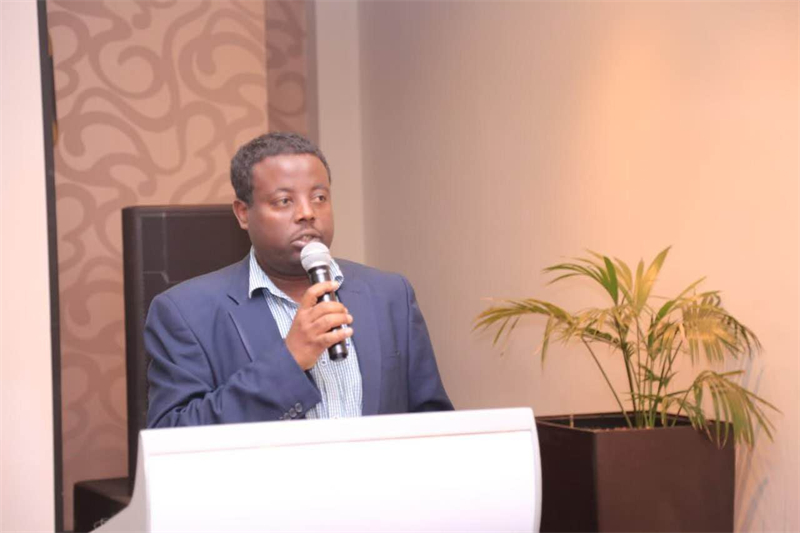 圖為埃塞俄比亞亞的斯亞貝巴大學政策研究員巴盧·德米西。受訪者供圖