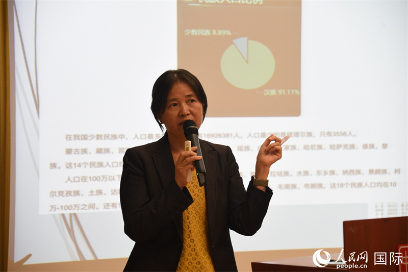 斯德哥爾摩大學(xué)訪問學(xué)者徐英春博士的專題講座。人民網(wǎng)記者 殷淼攝