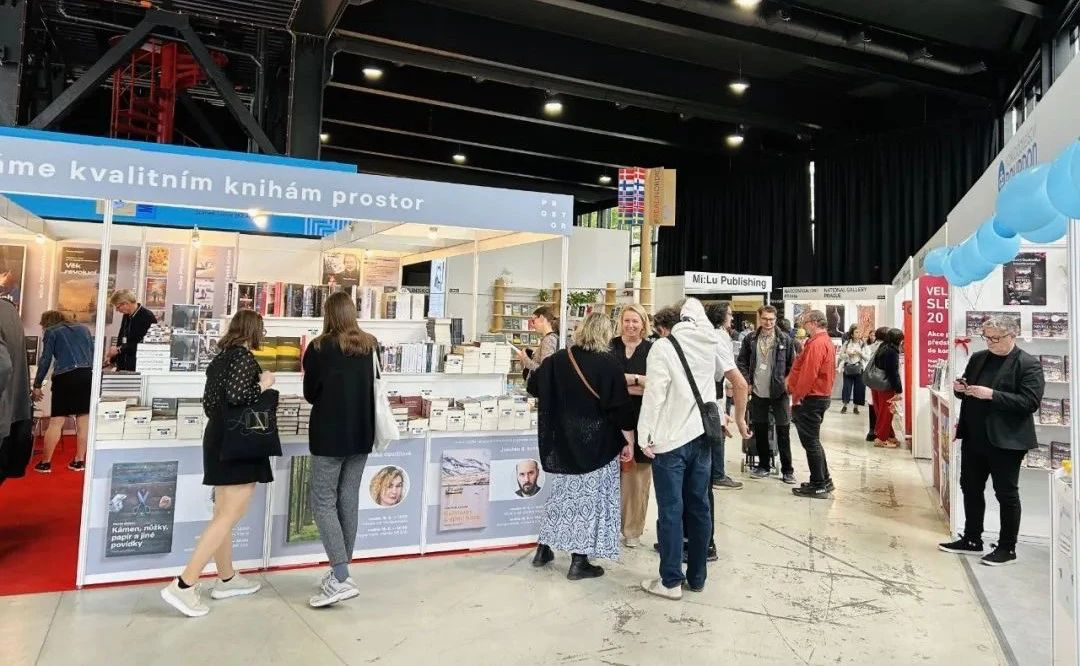 書展現(xiàn)場(chǎng)。圖片均由國(guó)圖集團(tuán)供圖